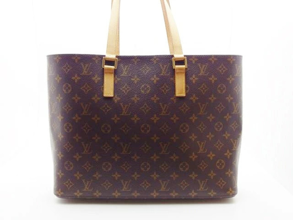 LOUIS VUITTON Luco Tote Bag Monogram